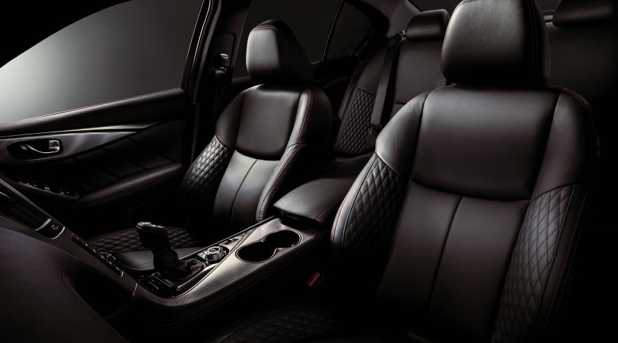 Интерьер Nissan Skyline 400R (V37) 2019 года  (JP) (фото 5 из 9)